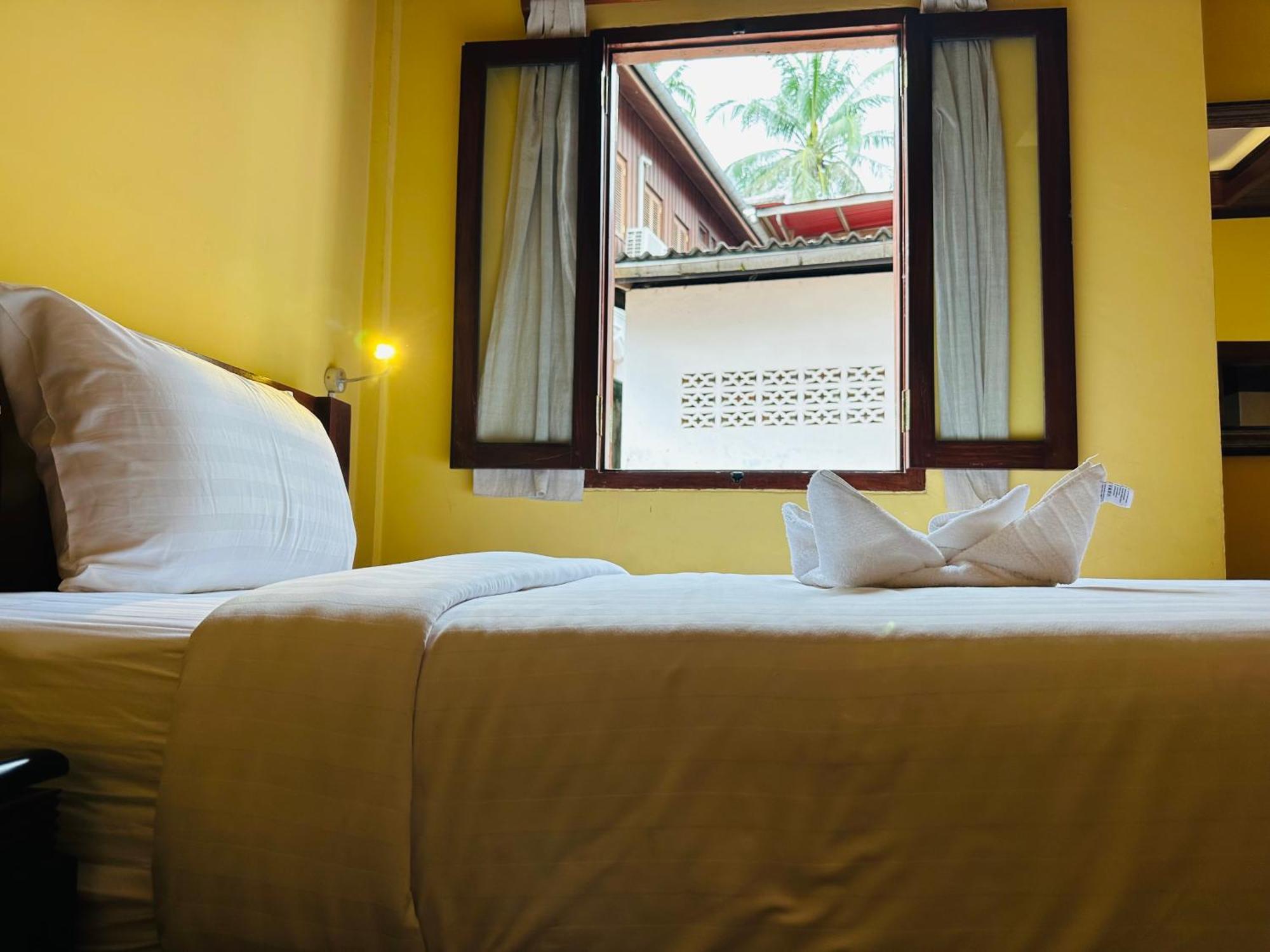 Villa Phonethip Mekong Riverside Луанг Прабанг Екстериор снимка