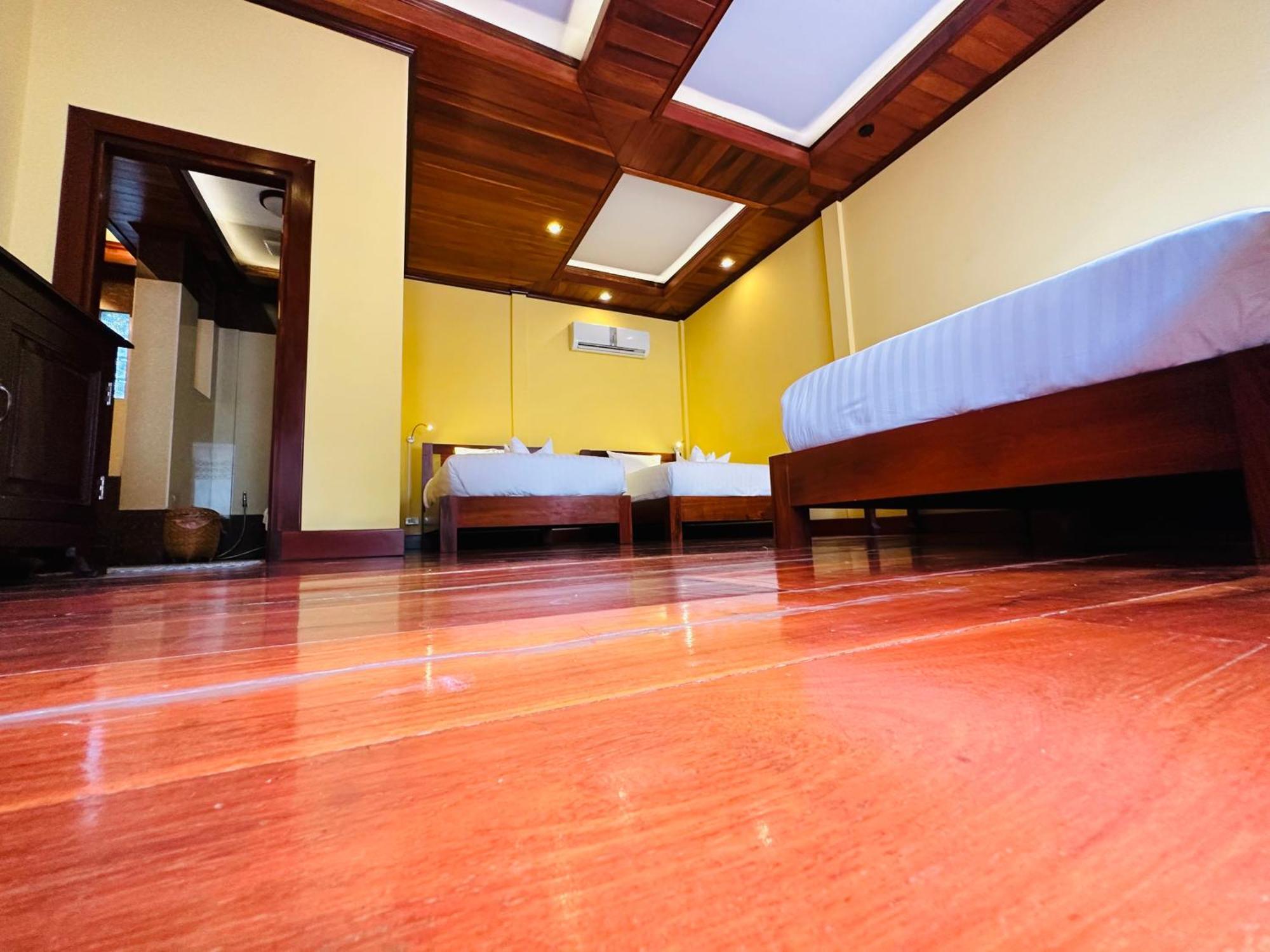 Villa Phonethip Mekong Riverside Луанг Прабанг Екстериор снимка