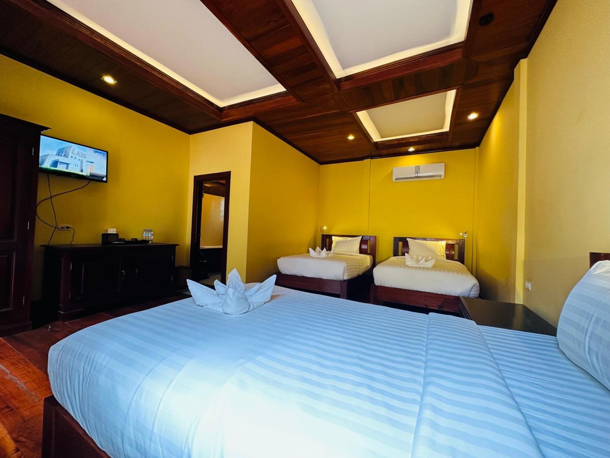 Villa Phonethip Mekong Riverside Луанг Прабанг Екстериор снимка