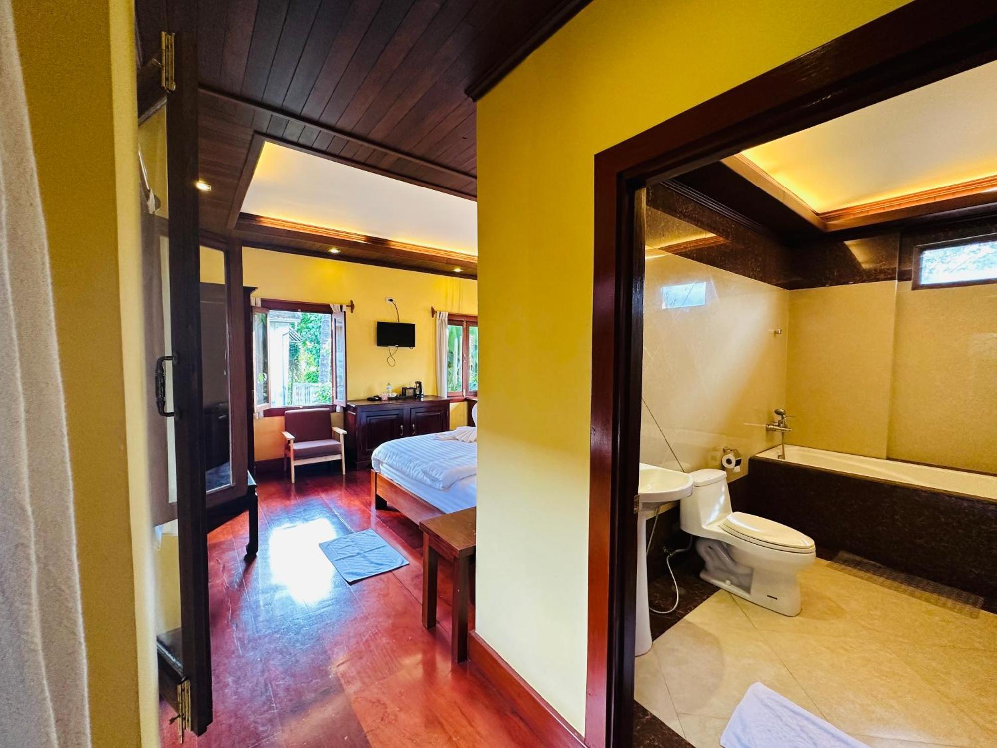Villa Phonethip Mekong Riverside Луанг Прабанг Екстериор снимка